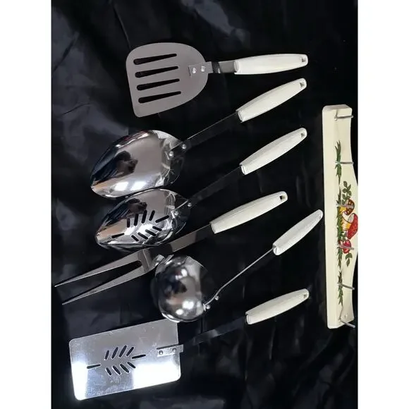Sears Merry Mushrooms 7 Piece Kitchen Utensils Tool Set Wall Rack & Original Box